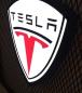 Preview: Tesla Logo Led Leuchtwerbung schildförmig