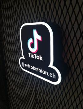 Tiktok, Social Media, Influencer Logo Led Leuchtschild Wandleuchte! - Kopie