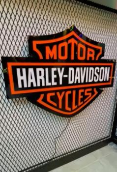 Harley-Davidson beleuchtetes Wand-Emblem