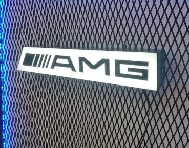 Mercedes Amg Logo Led Wandleuchte rechteckig Mercedes Amg Logo Led Wandleuchte rechteckig schmal