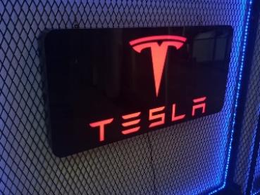 Tesla Logo Led Leuchttafel rechteckig