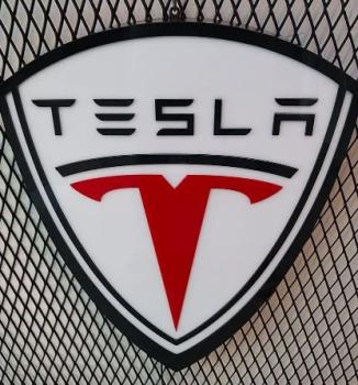 Tesla Logo Led Leuchtwerbung schildförmig