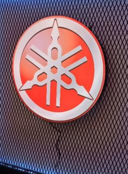 Yamaha Logo Led Wandleuchte rund