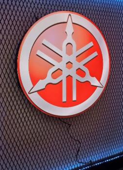 Yamaha Logo Led Wandleuchte rund