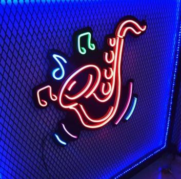 Saxophone Neon Led Werbeleuchte für ihr Restaurant, Fastfoodladen!